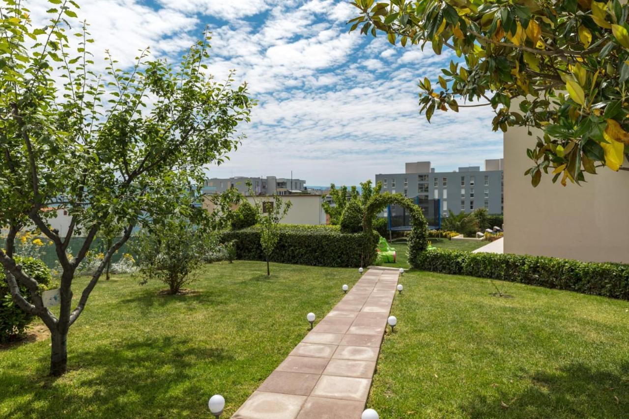 Апартаменти Sunny Garden Adria Спліт Екстер'єр фото