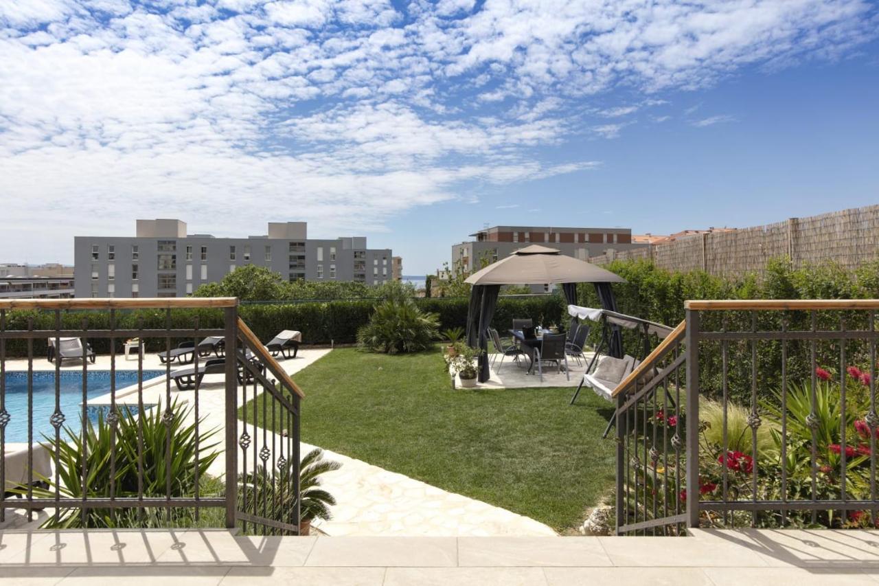 Апартаменти Sunny Garden Adria Спліт Екстер'єр фото