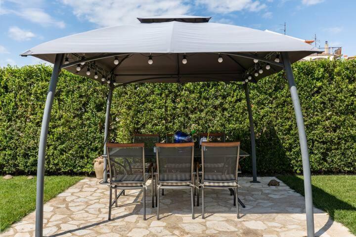 Апартаменти Sunny Garden Adria Спліт Екстер'єр фото