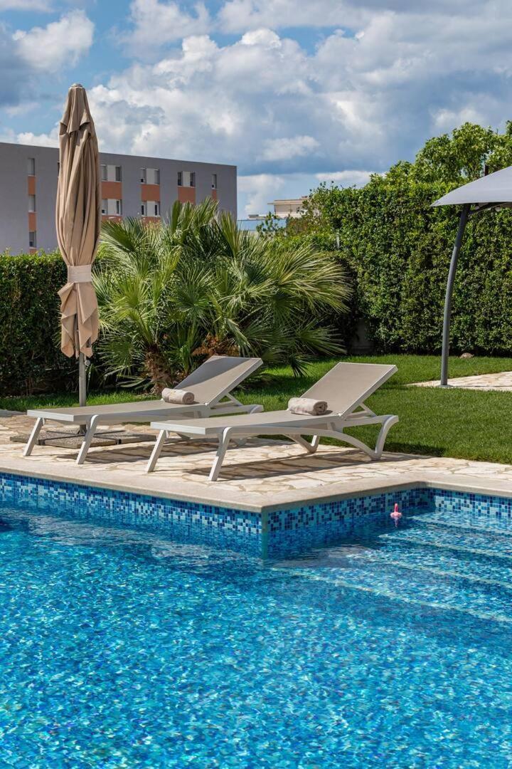 Апартаменти Sunny Garden Adria Спліт Екстер'єр фото
